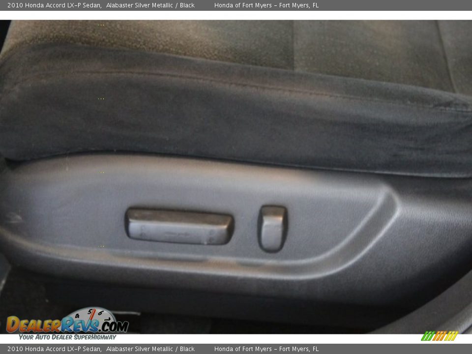 2010 Honda Accord LX-P Sedan Alabaster Silver Metallic / Black Photo #10