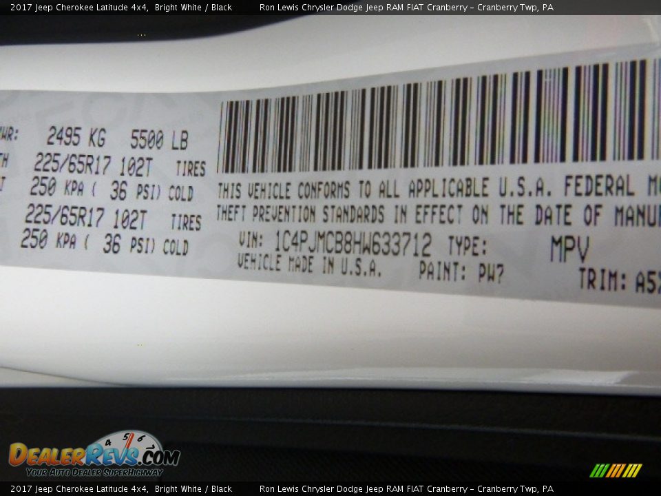 2017 Jeep Cherokee Latitude 4x4 Bright White / Black Photo #14