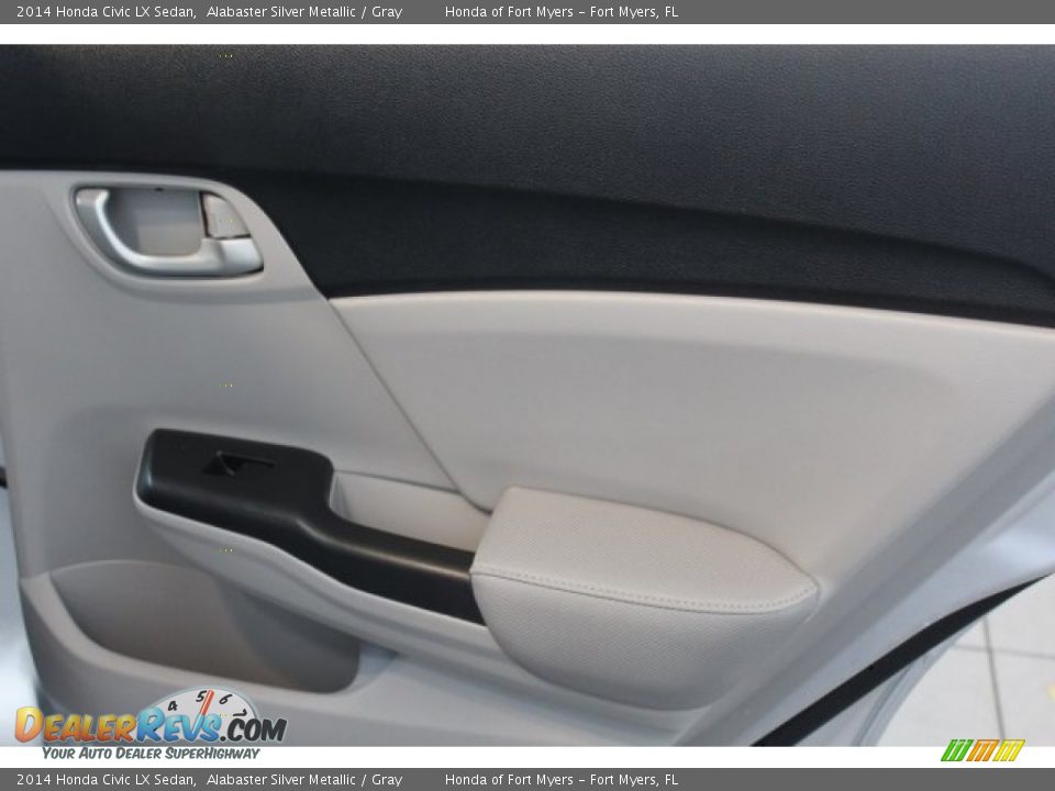 2014 Honda Civic LX Sedan Alabaster Silver Metallic / Gray Photo #25
