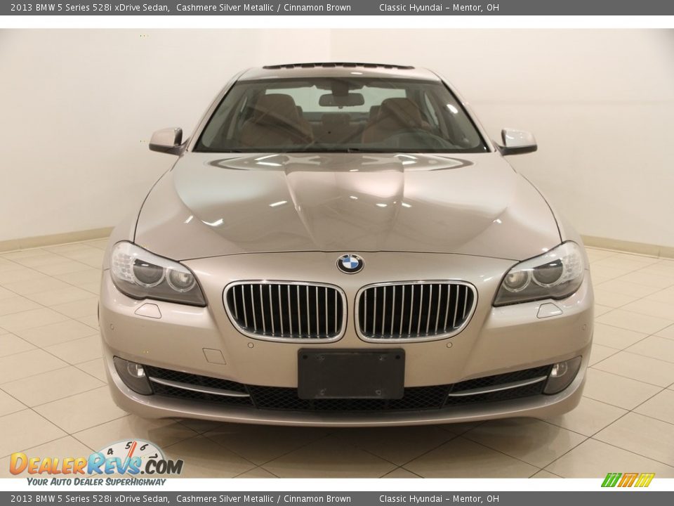 2013 BMW 5 Series 528i xDrive Sedan Cashmere Silver Metallic / Cinnamon Brown Photo #2