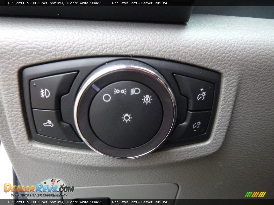 2017 Ford F150 XL SuperCrew 4x4 Oxford White / Black Photo #15