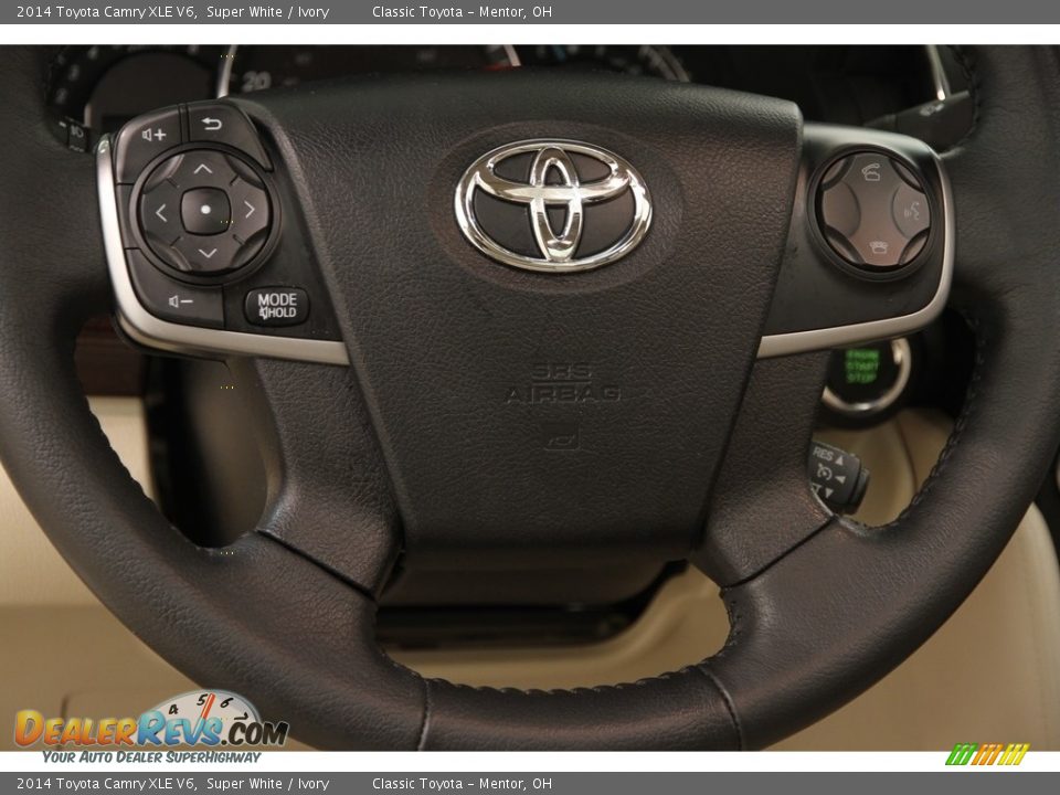2014 Toyota Camry XLE V6 Super White / Ivory Photo #7