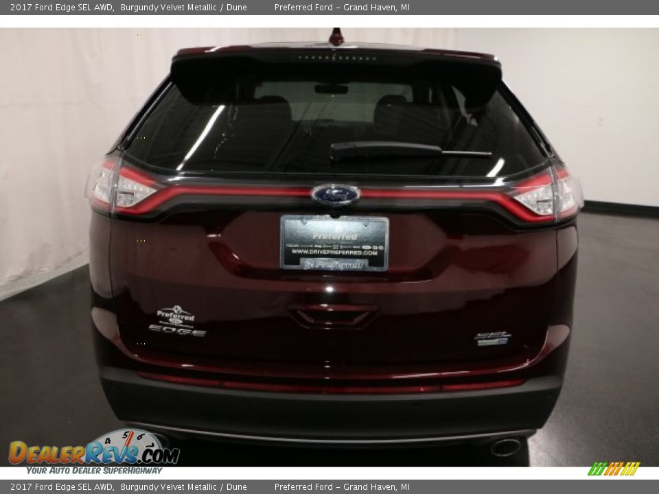 2017 Ford Edge SEL AWD Burgundy Velvet Metallic / Dune Photo #9