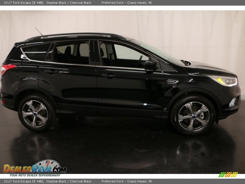 2017 Ford Escape SE 4WD Shadow Black / Charcoal Black Photo #1