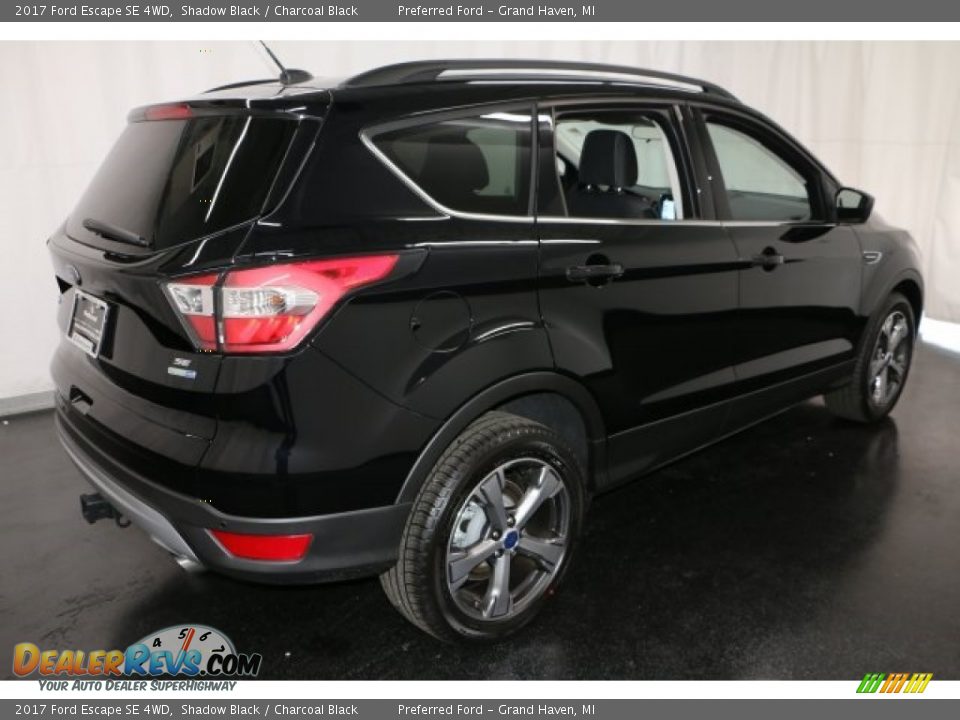 2017 Ford Escape SE 4WD Shadow Black / Charcoal Black Photo #9