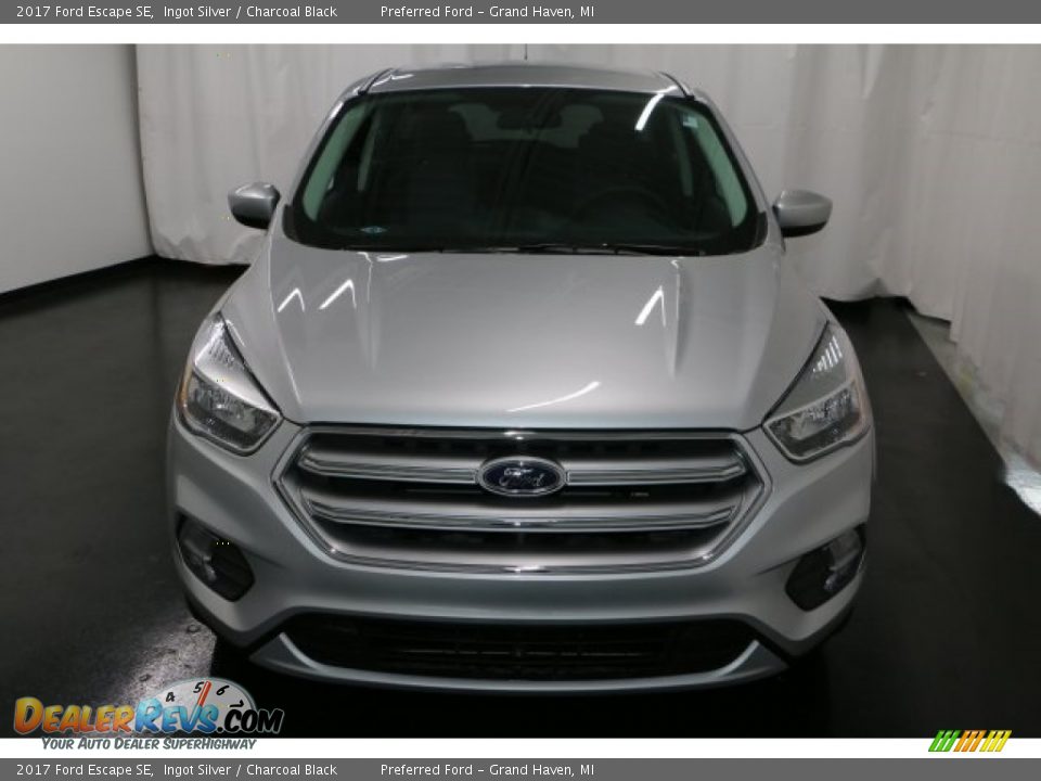 2017 Ford Escape SE Ingot Silver / Charcoal Black Photo #6