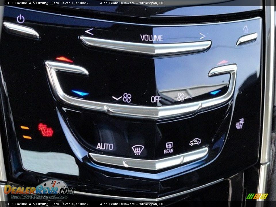 Controls of 2017 Cadillac ATS Luxury Photo #20