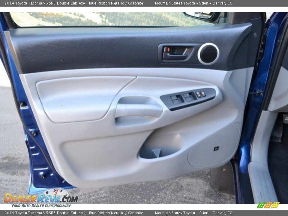 2014 Toyota Tacoma V6 SR5 Double Cab 4x4 Blue Ribbon Metallic / Graphite Photo #24
