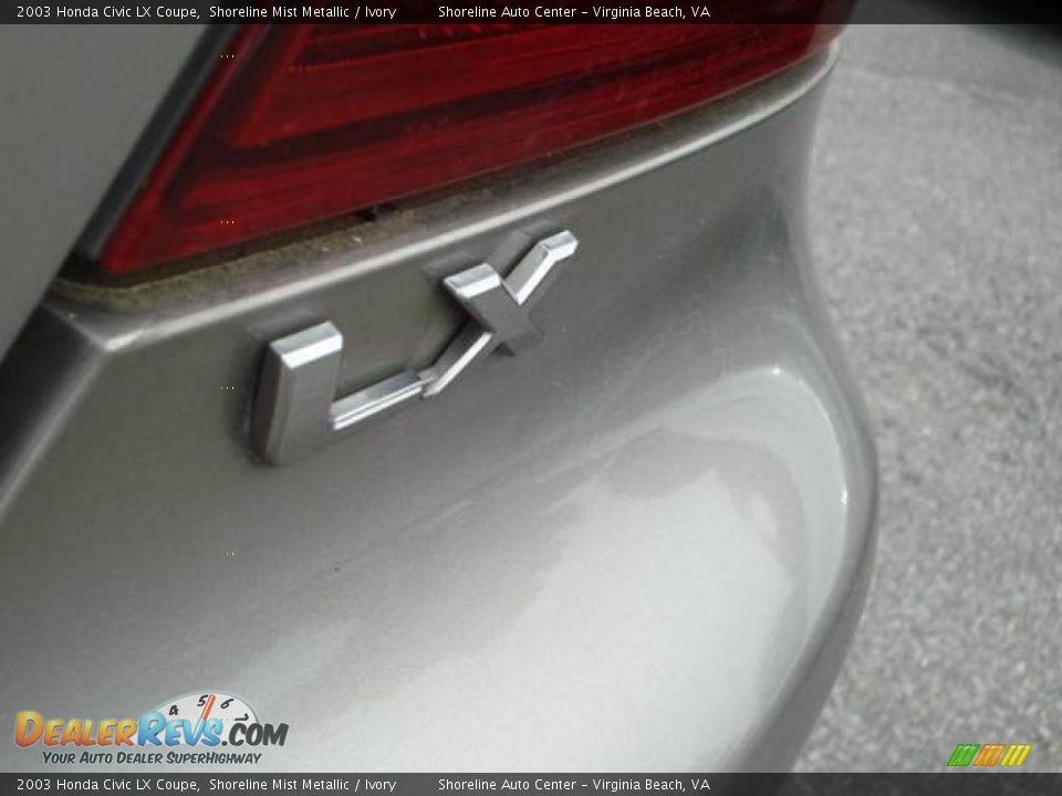 2003 Honda Civic LX Coupe Shoreline Mist Metallic / Ivory Photo #17