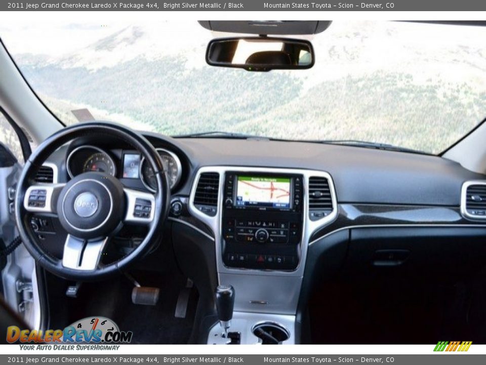 2011 Jeep Grand Cherokee Laredo X Package 4x4 Bright Silver Metallic / Black Photo #13