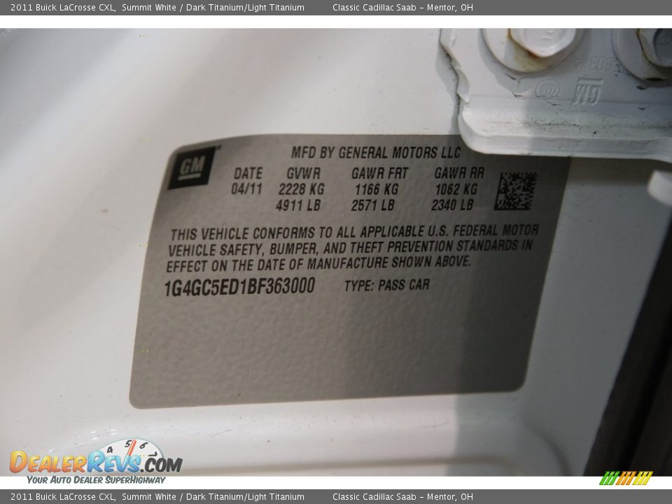 2011 Buick LaCrosse CXL Summit White / Dark Titanium/Light Titanium Photo #20