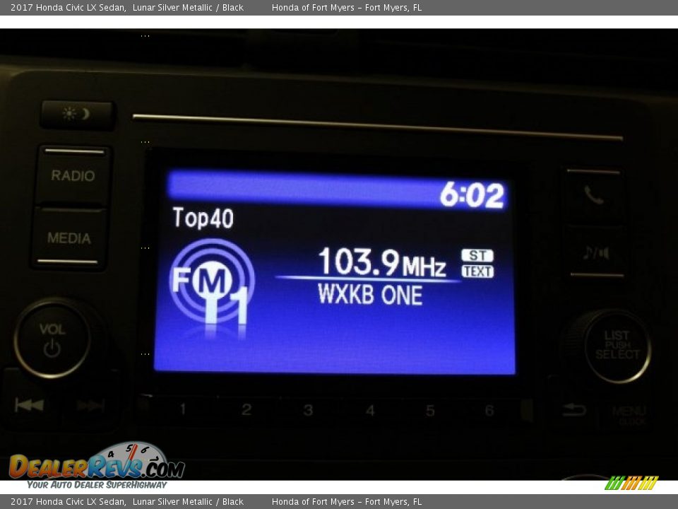 2017 Honda Civic LX Sedan Lunar Silver Metallic / Black Photo #15