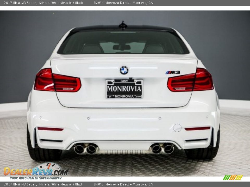 2017 BMW M3 Sedan Mineral White Metallic / Black Photo #4