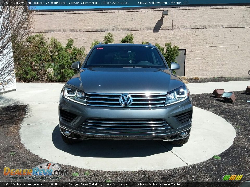 2017 Volkswagen Touareg V6 Wolfsburg Canyon Gray Metallic / Black Anthracite Photo #2