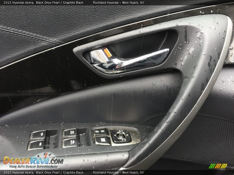 2013 Hyundai Azera Black Onyx Pearl / Graphite Black Photo #8