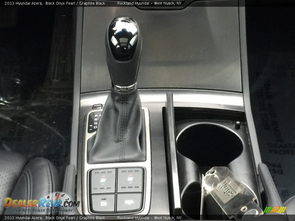 2013 Hyundai Azera Black Onyx Pearl / Graphite Black Photo #16