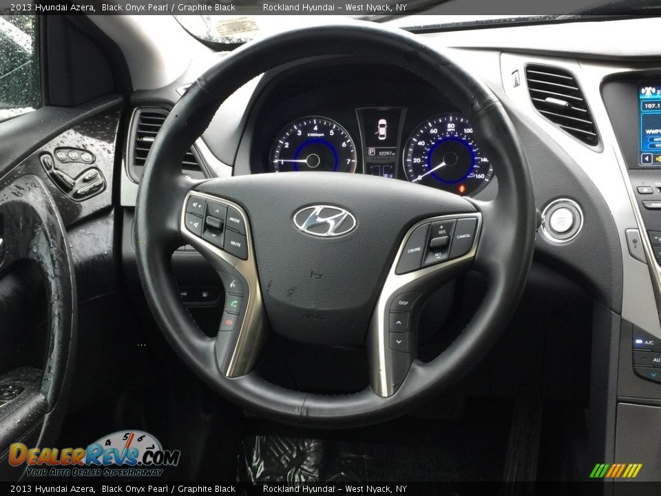 2013 Hyundai Azera Black Onyx Pearl / Graphite Black Photo #17