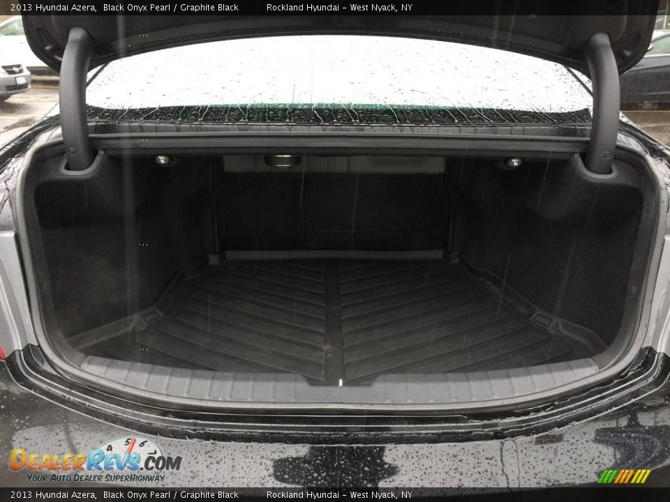 2013 Hyundai Azera Black Onyx Pearl / Graphite Black Photo #22