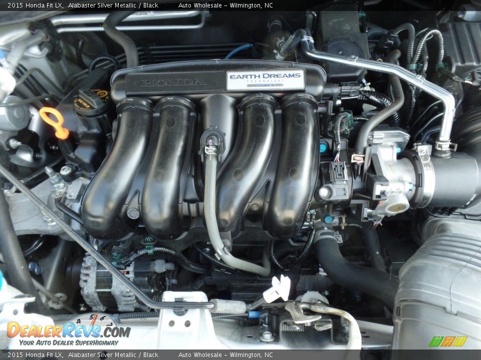 2015 Honda Fit LX Alabaster Silver Metallic / Black Photo #6