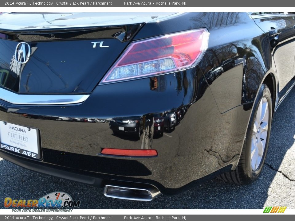 2014 Acura TL Technology Crystal Black Pearl / Parchment Photo #24