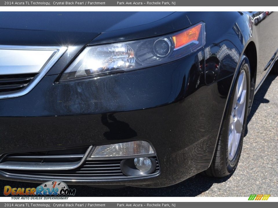 2014 Acura TL Technology Crystal Black Pearl / Parchment Photo #32