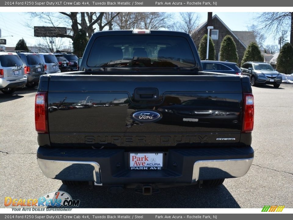 2014 Ford F250 Super Duty XLT Crew Cab 4x4 Tuxedo Black Metallic / Steel Photo #5