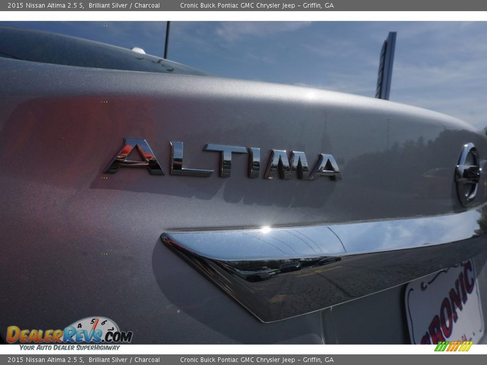 2015 Nissan Altima 2.5 S Brilliant Silver / Charcoal Photo #15