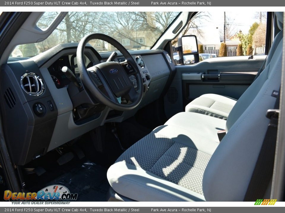 2014 Ford F250 Super Duty XLT Crew Cab 4x4 Tuxedo Black Metallic / Steel Photo #12