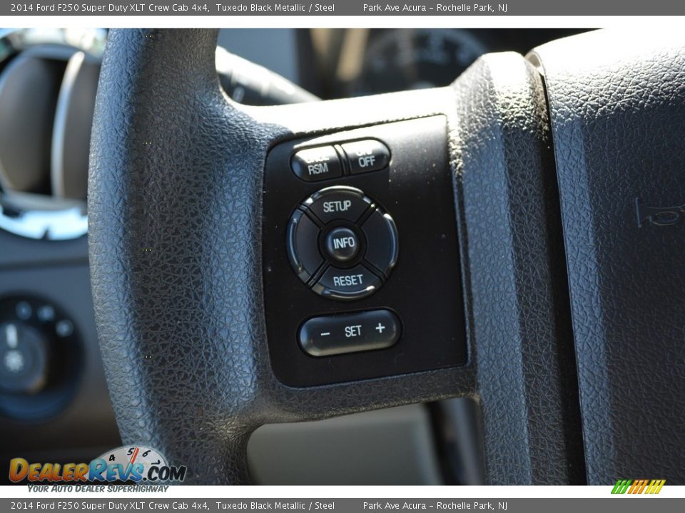 2014 Ford F250 Super Duty XLT Crew Cab 4x4 Tuxedo Black Metallic / Steel Photo #19