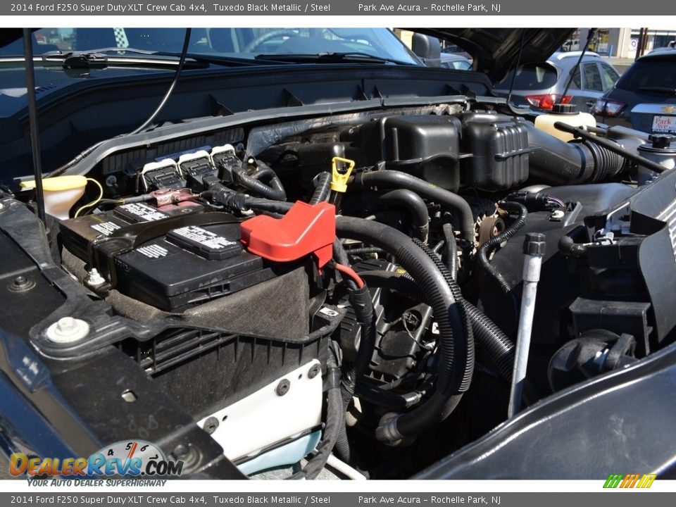 2014 Ford F250 Super Duty XLT Crew Cab 4x4 Tuxedo Black Metallic / Steel Photo #30