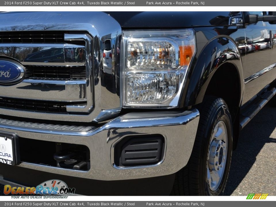 2014 Ford F250 Super Duty XLT Crew Cab 4x4 Tuxedo Black Metallic / Steel Photo #32