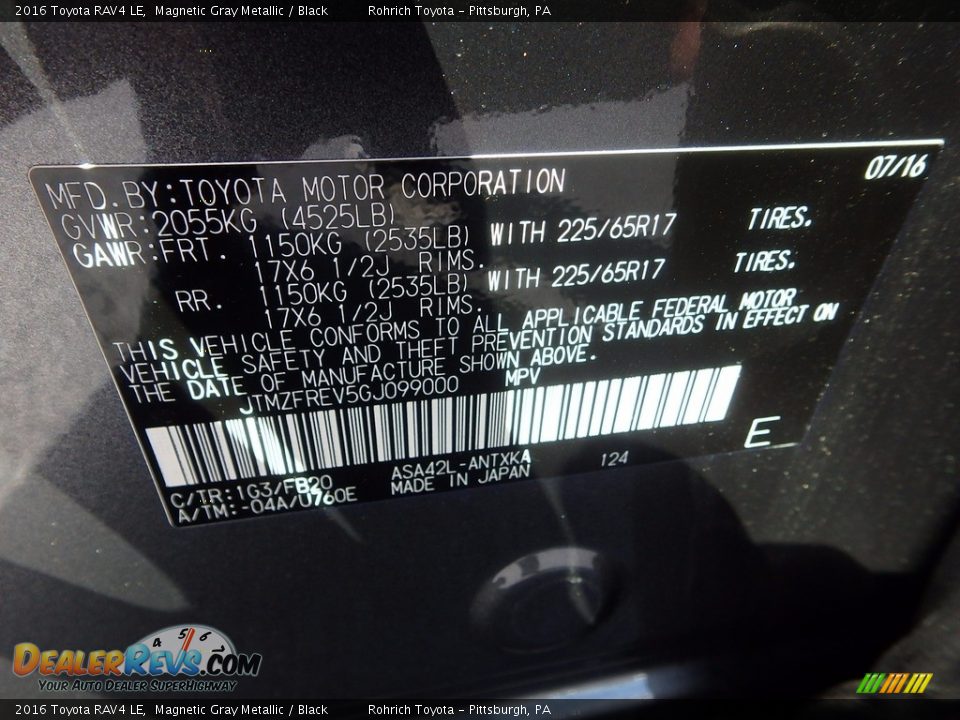 2016 Toyota RAV4 LE Magnetic Gray Metallic / Black Photo #13