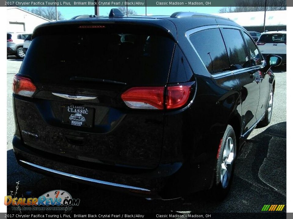 2017 Chrysler Pacifica Touring L Plus Brilliant Black Crystal Pearl / Black/Alloy Photo #2