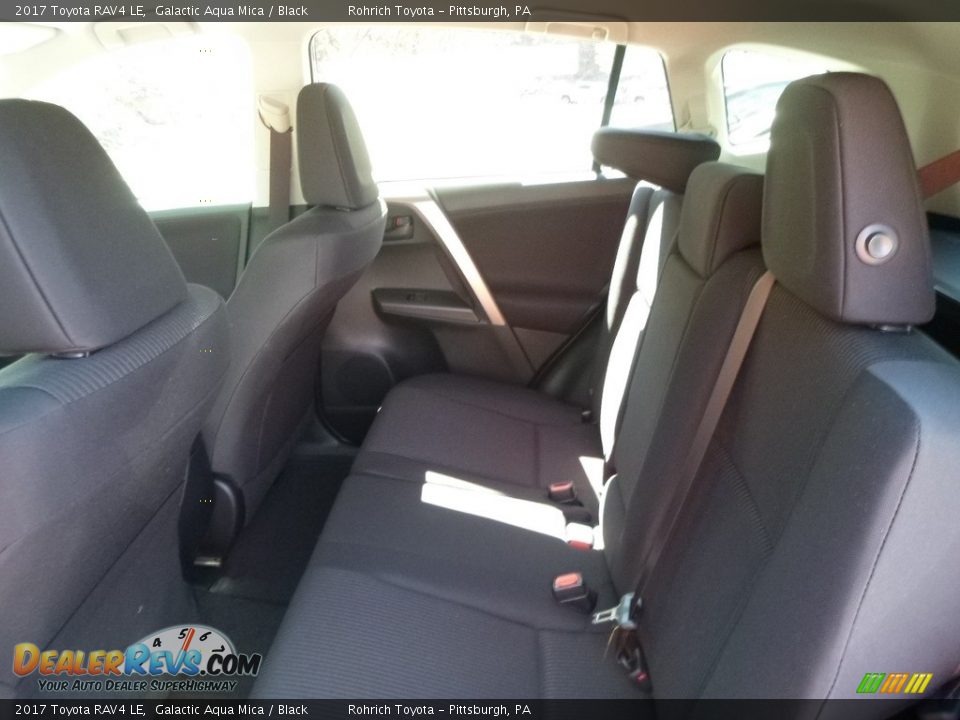 2017 Toyota RAV4 LE Galactic Aqua Mica / Black Photo #8