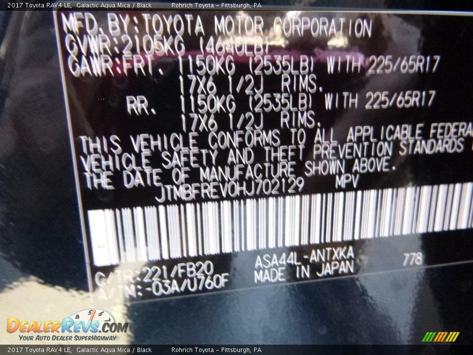 2017 Toyota RAV4 LE Galactic Aqua Mica / Black Photo #11