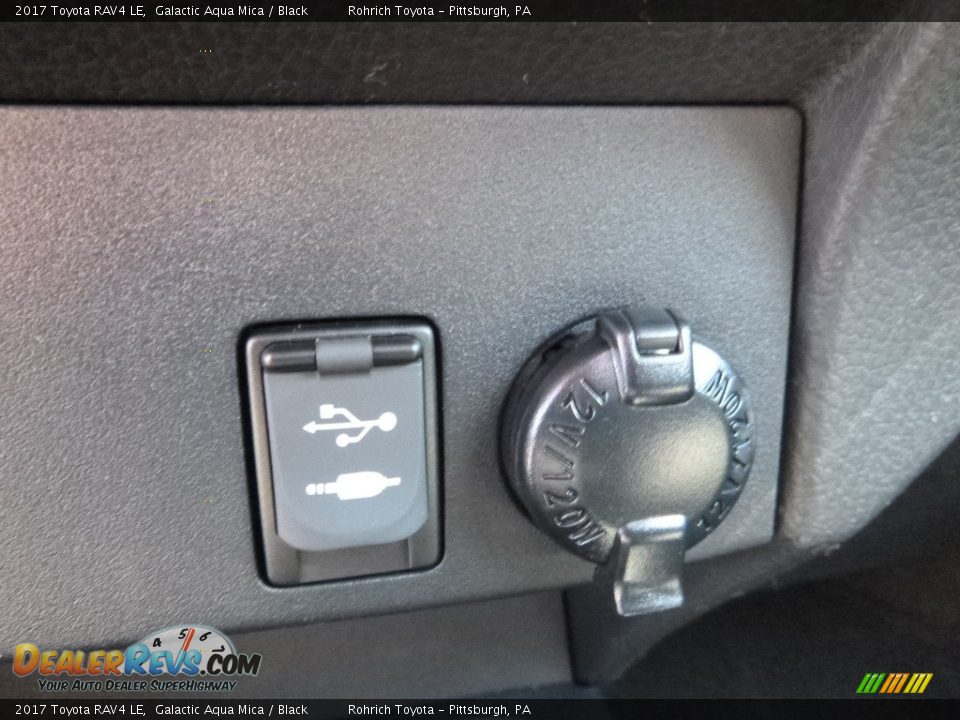 2017 Toyota RAV4 LE Galactic Aqua Mica / Black Photo #13