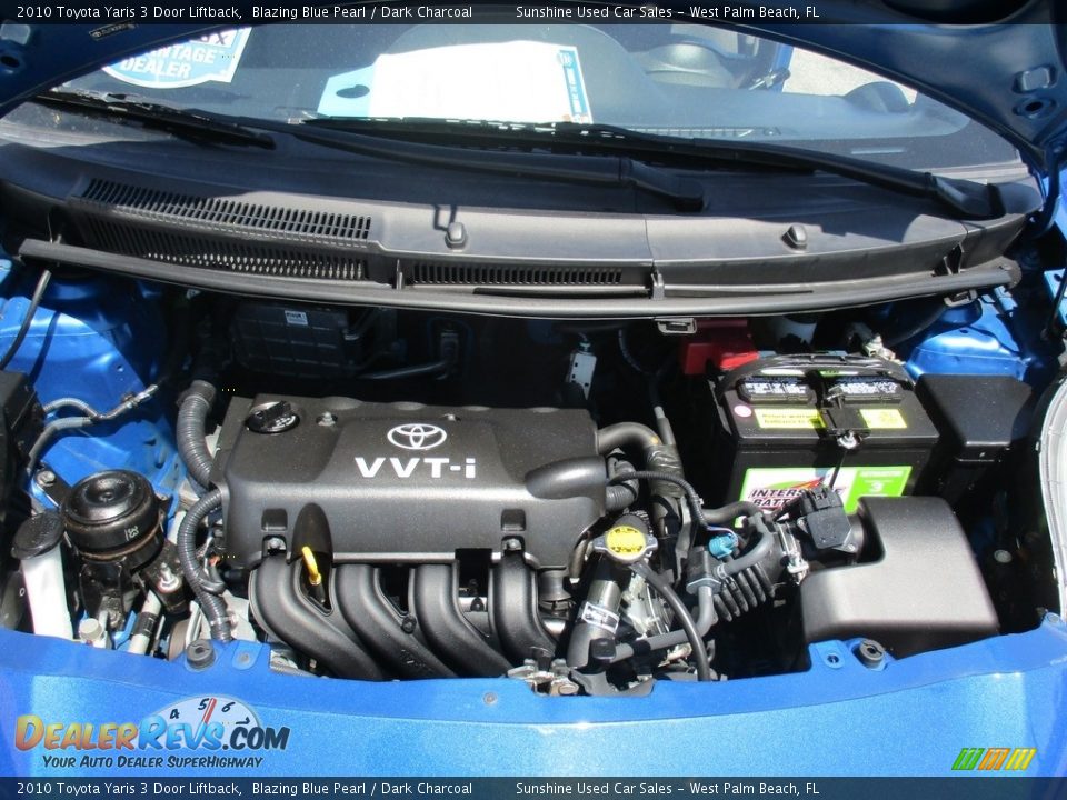 2010 Toyota Yaris 3 Door Liftback Blazing Blue Pearl / Dark Charcoal Photo #21