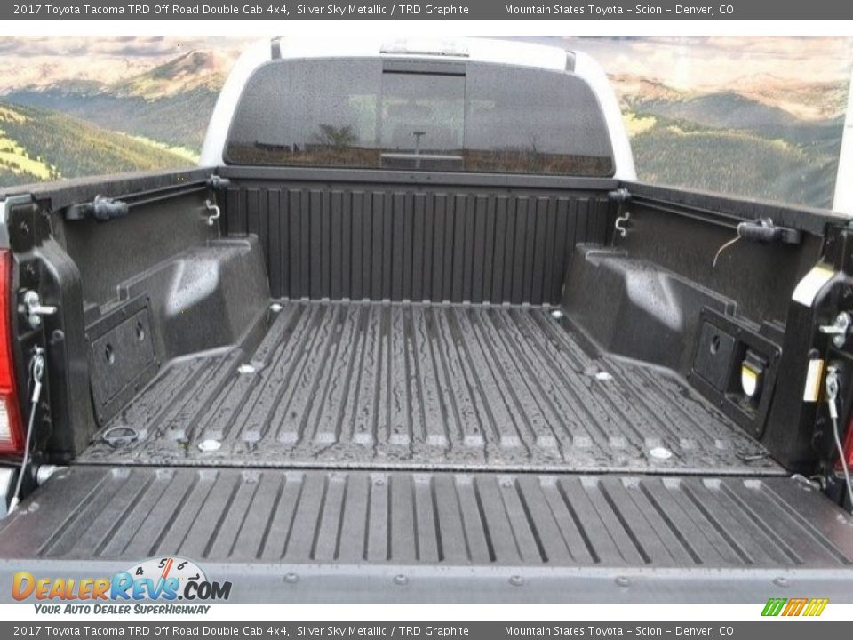 2017 Toyota Tacoma TRD Off Road Double Cab 4x4 Silver Sky Metallic / TRD Graphite Photo #8
