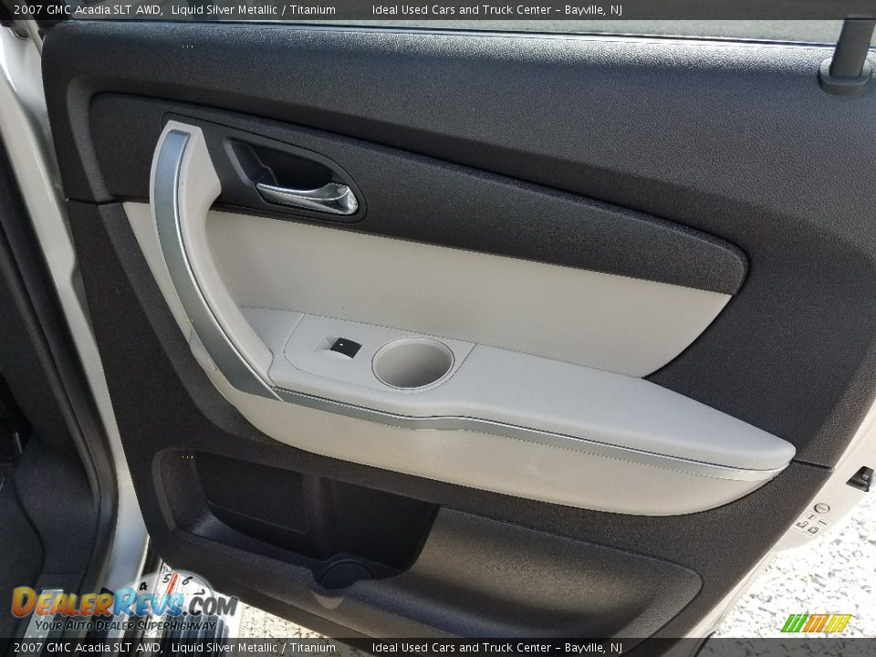 2007 GMC Acadia SLT AWD Liquid Silver Metallic / Titanium Photo #14