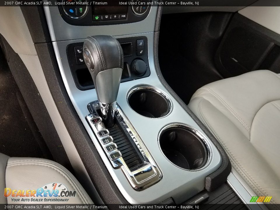 2007 GMC Acadia SLT AWD Liquid Silver Metallic / Titanium Photo #16