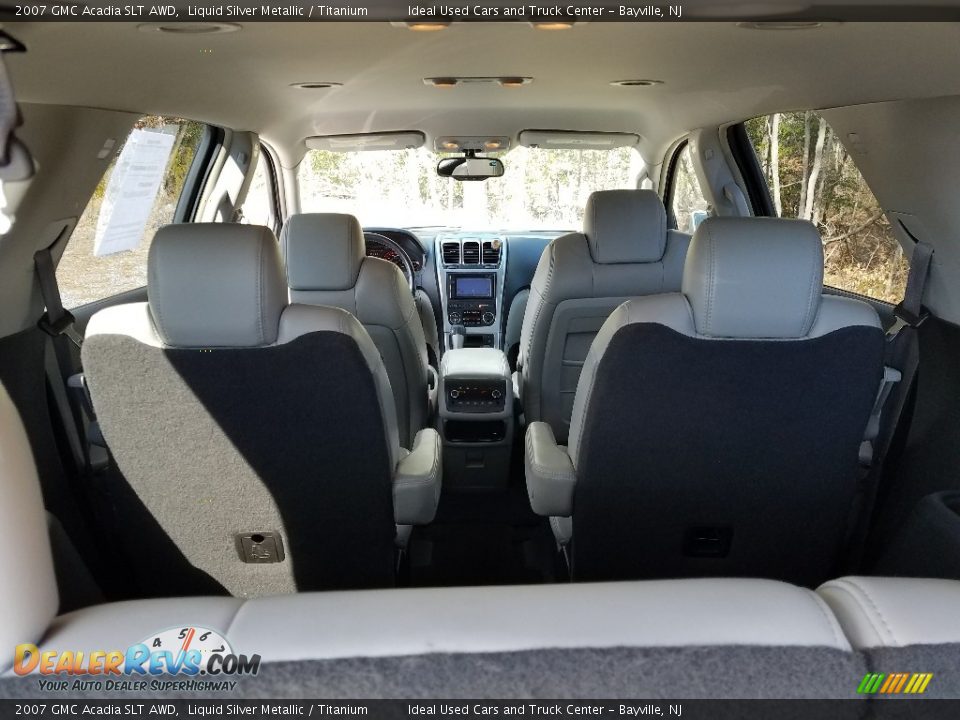 2007 GMC Acadia SLT AWD Liquid Silver Metallic / Titanium Photo #25