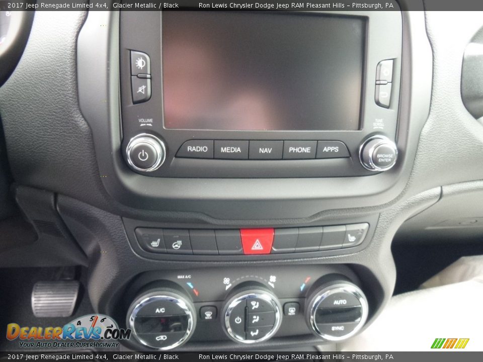 2017 Jeep Renegade Limited 4x4 Glacier Metallic / Black Photo #20