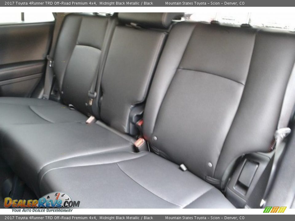 2017 Toyota 4Runner TRD Off-Road Premium 4x4 Midnight Black Metallic / Black Photo #7