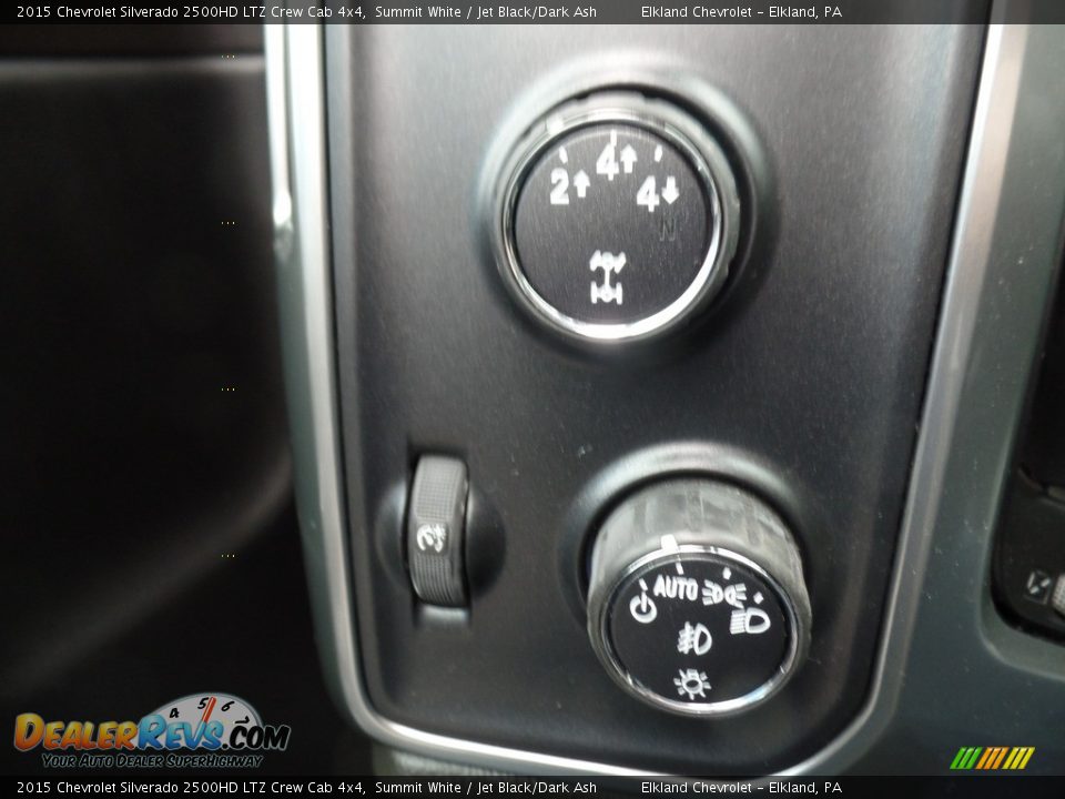 2015 Chevrolet Silverado 2500HD LTZ Crew Cab 4x4 Summit White / Jet Black/Dark Ash Photo #26