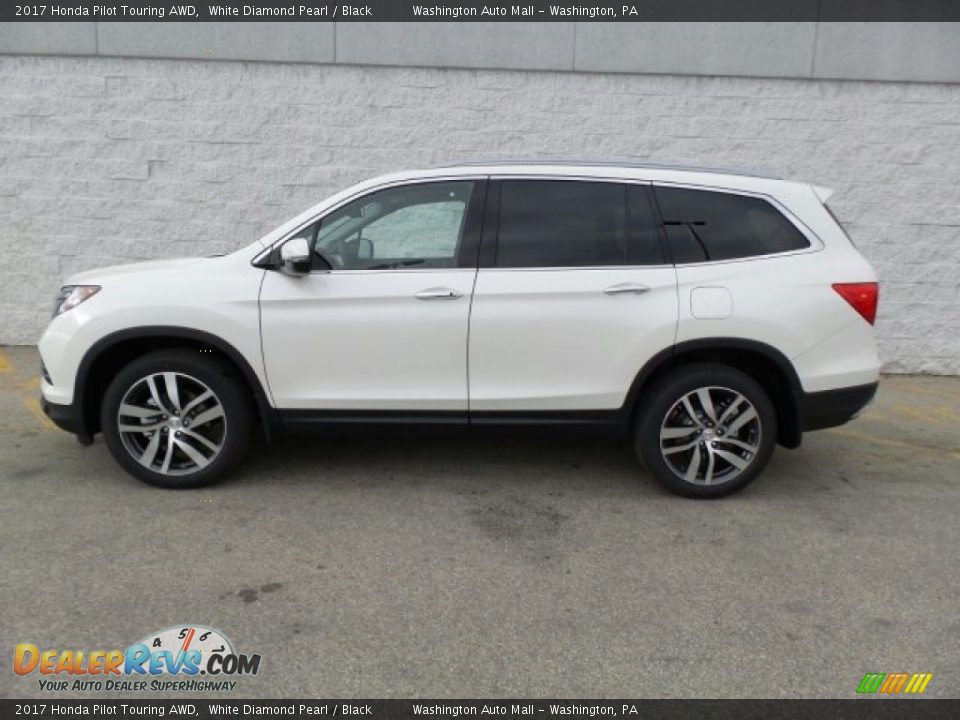 2017 Honda Pilot Touring AWD White Diamond Pearl / Black Photo #6