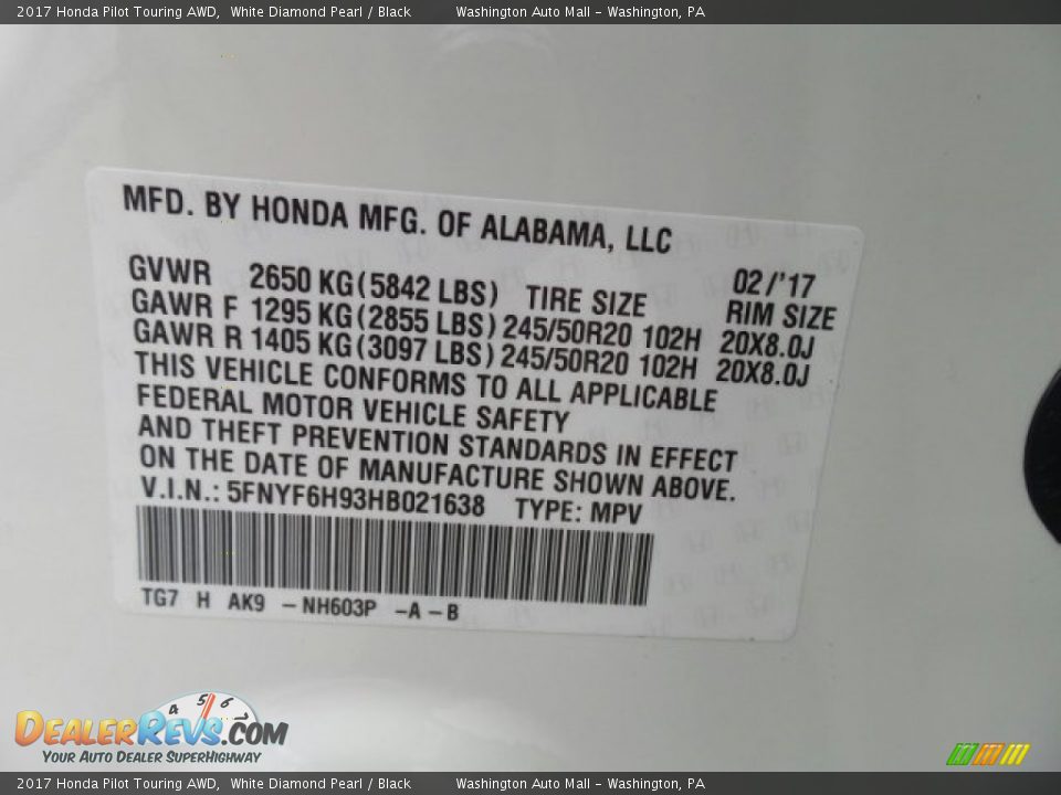 2017 Honda Pilot Touring AWD White Diamond Pearl / Black Photo #8