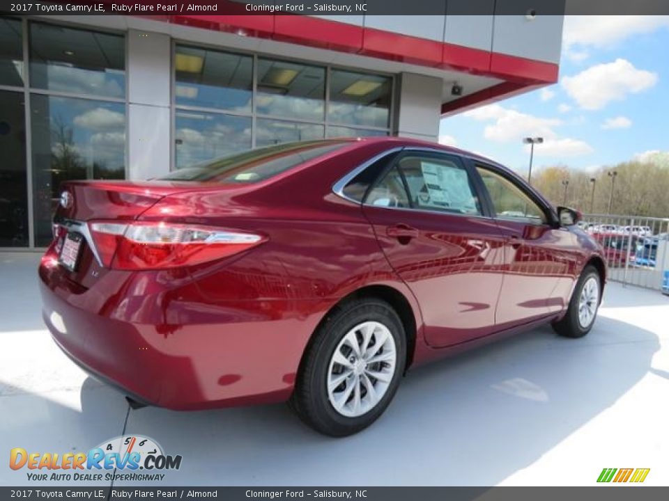 2017 Toyota Camry LE Ruby Flare Pearl / Almond Photo #21