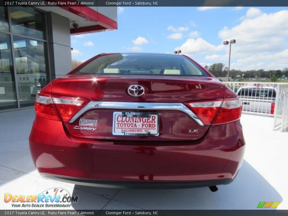 2017 Toyota Camry LE Ruby Flare Pearl / Almond Photo #22