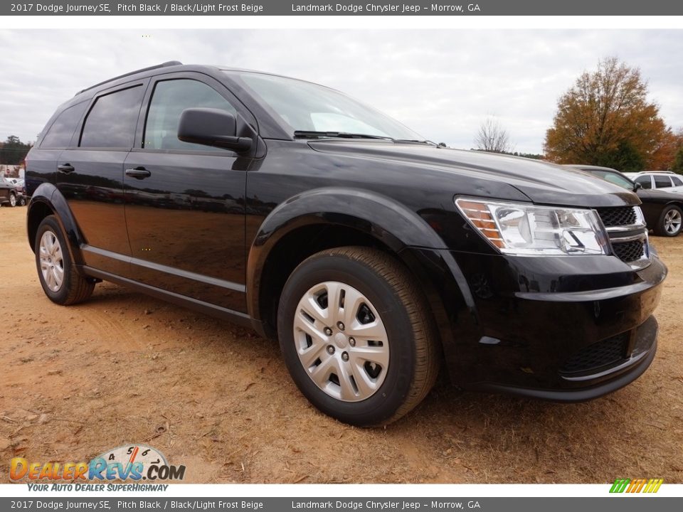 2017 Dodge Journey SE Pitch Black / Black/Light Frost Beige Photo #4
