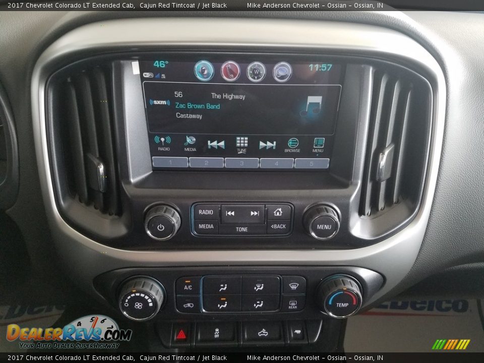 Controls of 2017 Chevrolet Colorado LT Extended Cab Photo #12